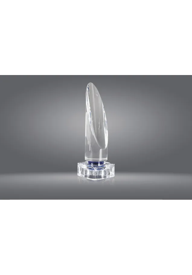 Trofeo cristal forma prisma circular y base