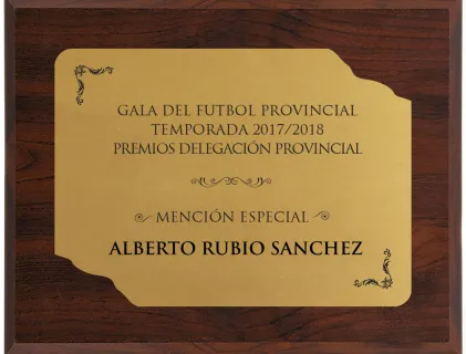 Placa homenaje nogal style oro