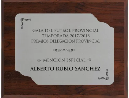 Placa homenaje nogal style plata