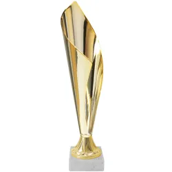 Trofeo de metal dorado para premios