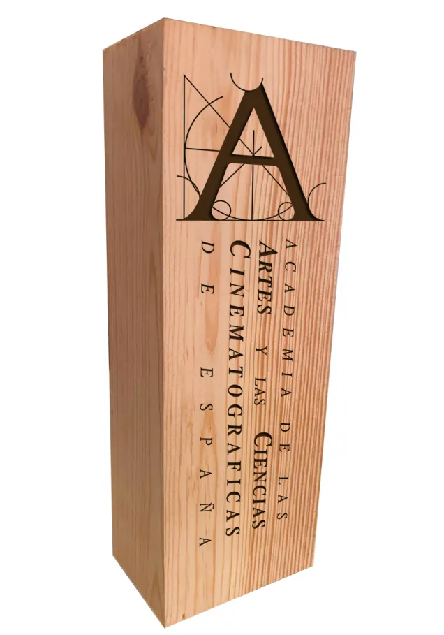 Trofeo de Madera Personalizado – Estilo Elegante y Sostenible