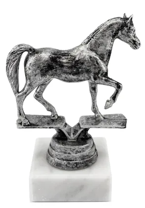 Trofeo de Equitación en Plata con Base de Mármol – Elegancia y Pasión por los Caballos 🏆🐎